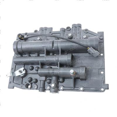Picture of Cover + Valve Assembly
