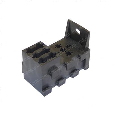 Picture of Fuse Box/Connector